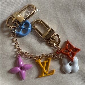 Fashion LV Multicolor Charm Keychain